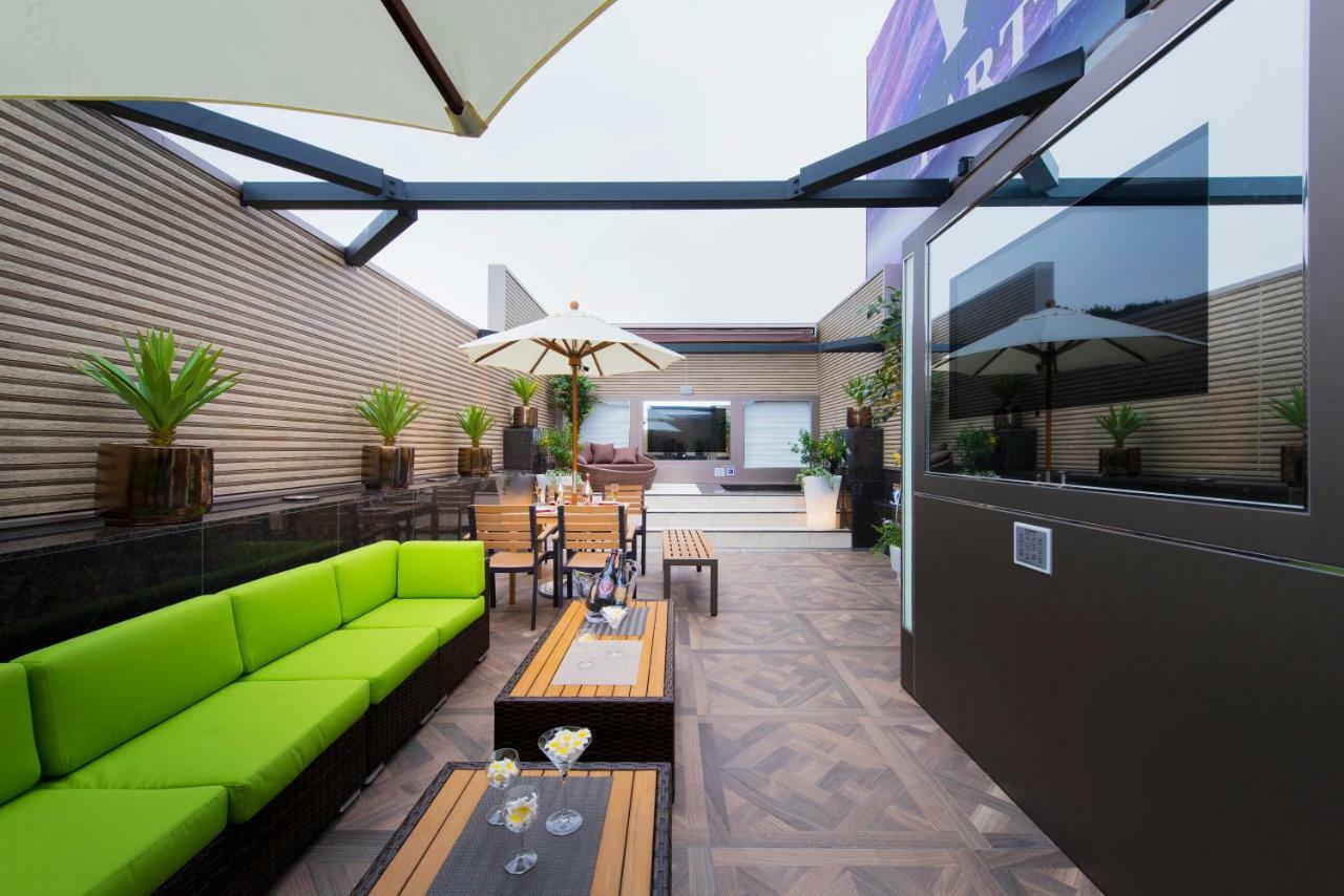 Hotel W-Party-W Group Hotels And Resorts- 가와구치 외부 사진