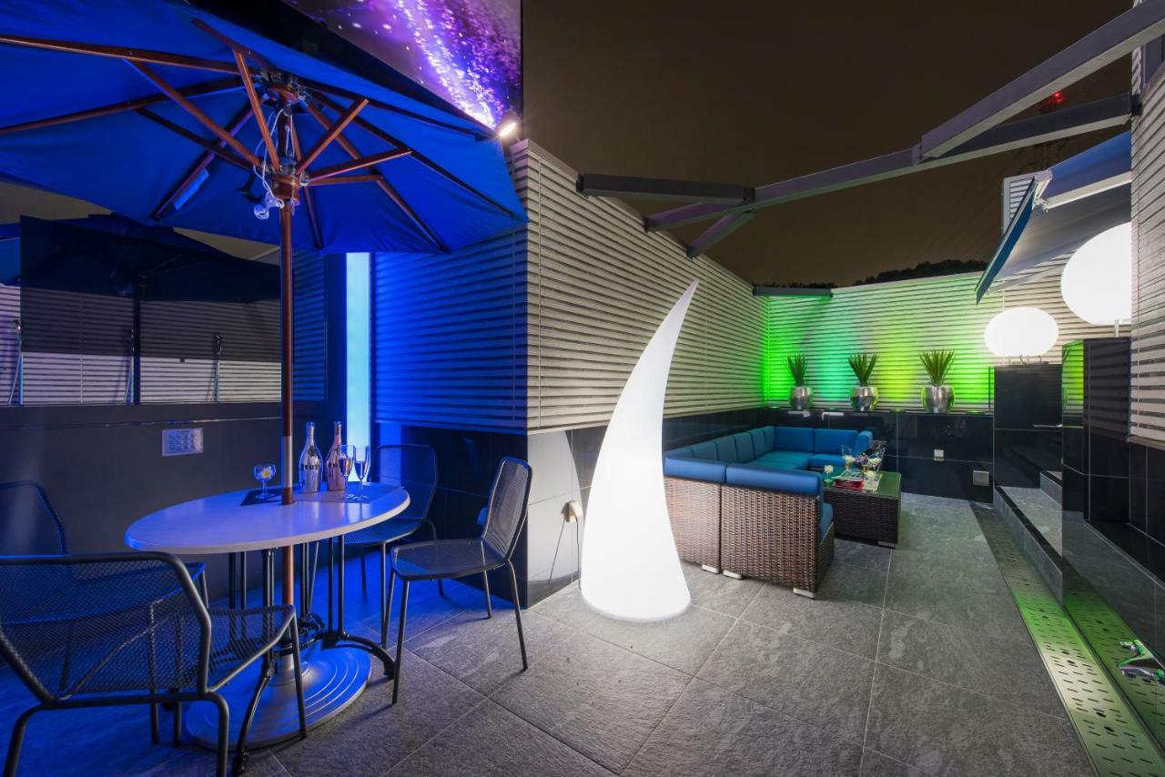 Hotel W-Party-W Group Hotels And Resorts- 가와구치 외부 사진