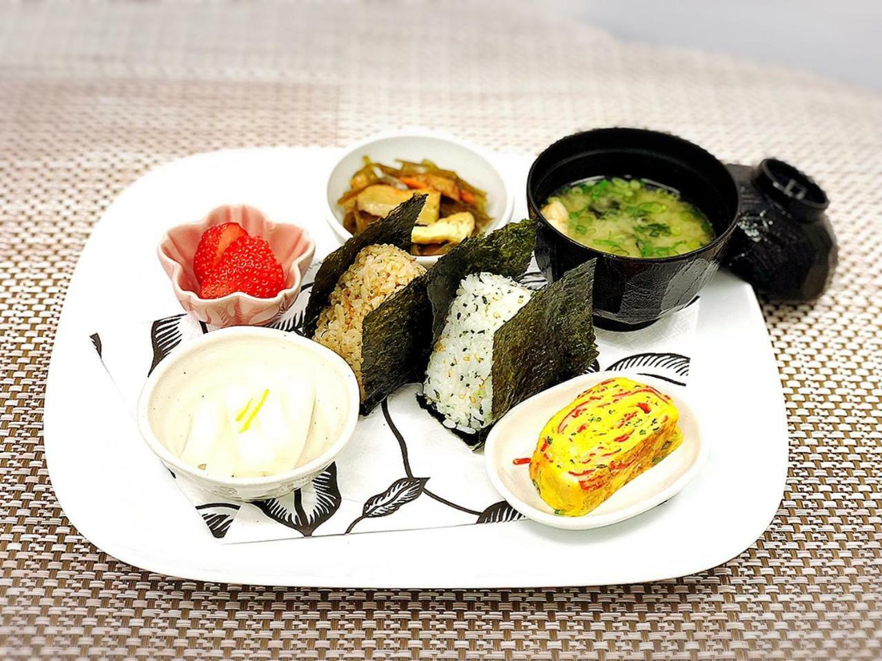 Hotel W-Party-W Group Hotels And Resorts- 가와구치 외부 사진